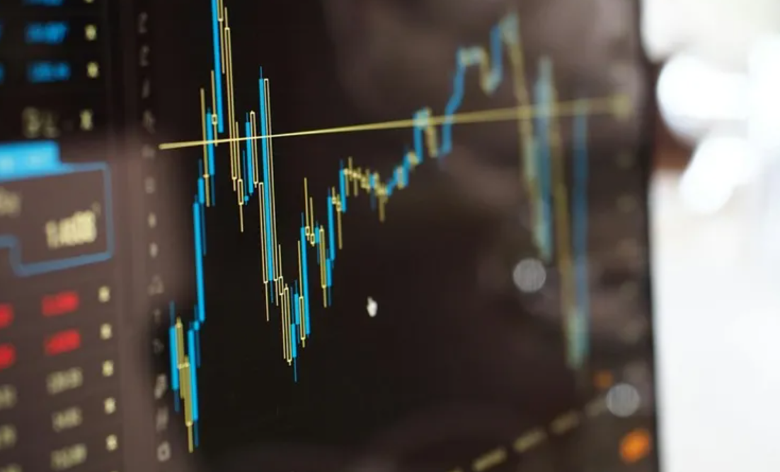How Binary Options Differ from Trading CFDs 2